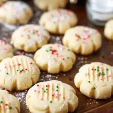 Melt-in-Your-Mouth Shortbread-image