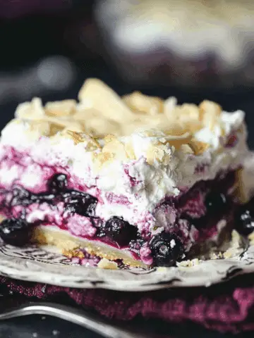 Blueberry Cream Cheesecake Lasagna