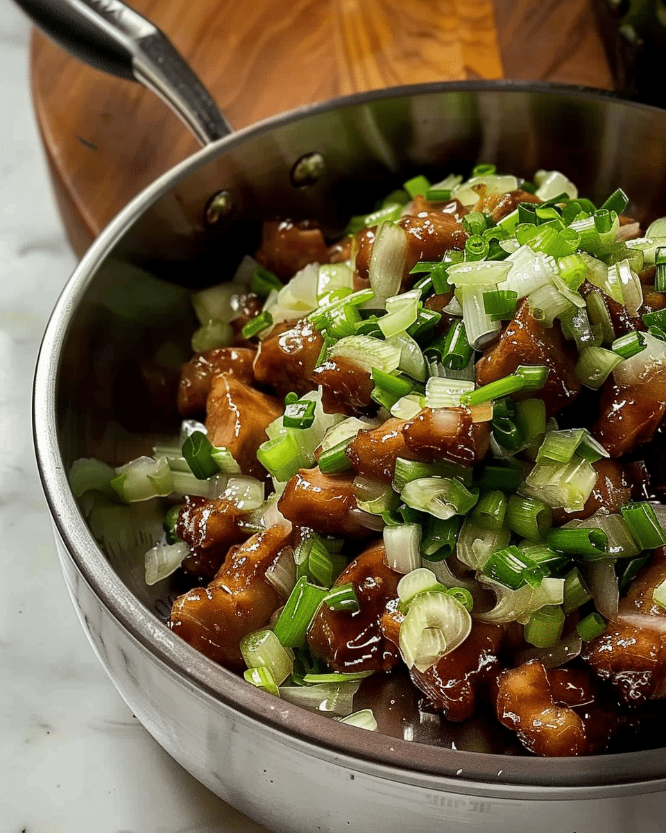 Delicious Chicken and Green Onion Stir-fry