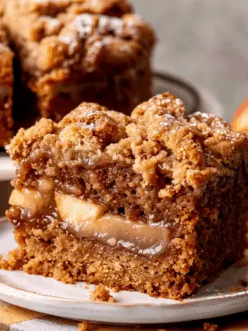 Apple Crumb Cake