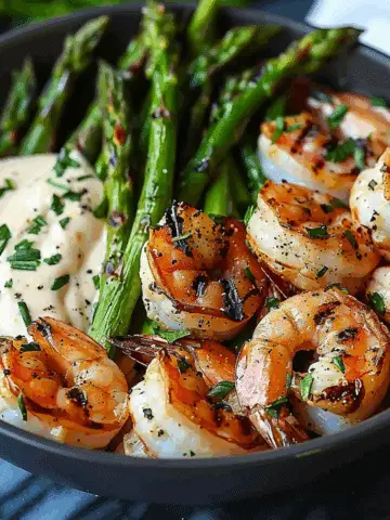 Grilled Shrimp Bowl with Asparagus & Creamy Garlic Sauce