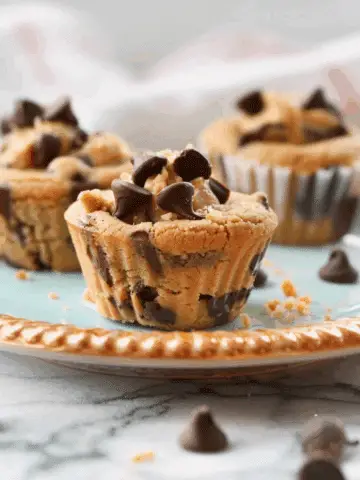 Peanut Butter Chocolate Chip Cookie Cups