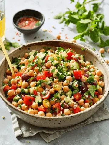 Mediterranean Chickpea Salad