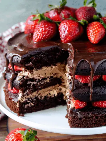 Chocolate Cake with Strawberry Filling