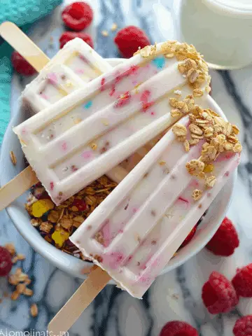 Milk and Cereal Breakfast Popsicles
