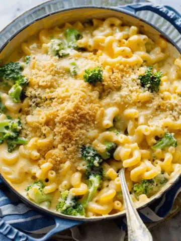 One-Pot Healthy Broccoli Mac and Cheese