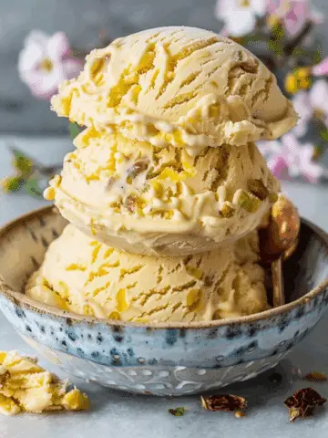 Persian Ice Cream (Bastani Sonnati)