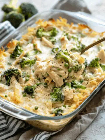 Chicken and Broccoli Alfredo Bake