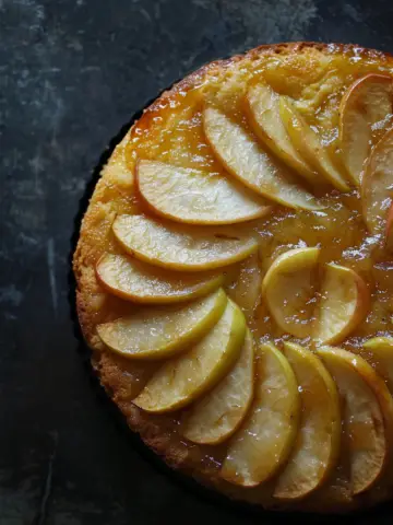 Classic Apple Upside‑Down Cake