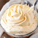 Healthy Cream Cheese Frosting with Greek Yogurt