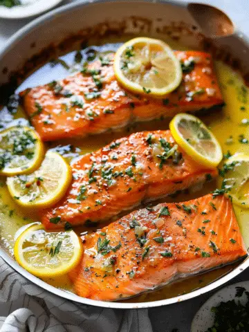Lemon Garlic Butter Salmon Fillets