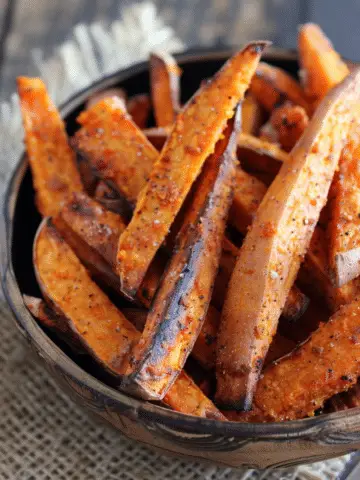 Easy Oven-Baked Sweet Potato Fries